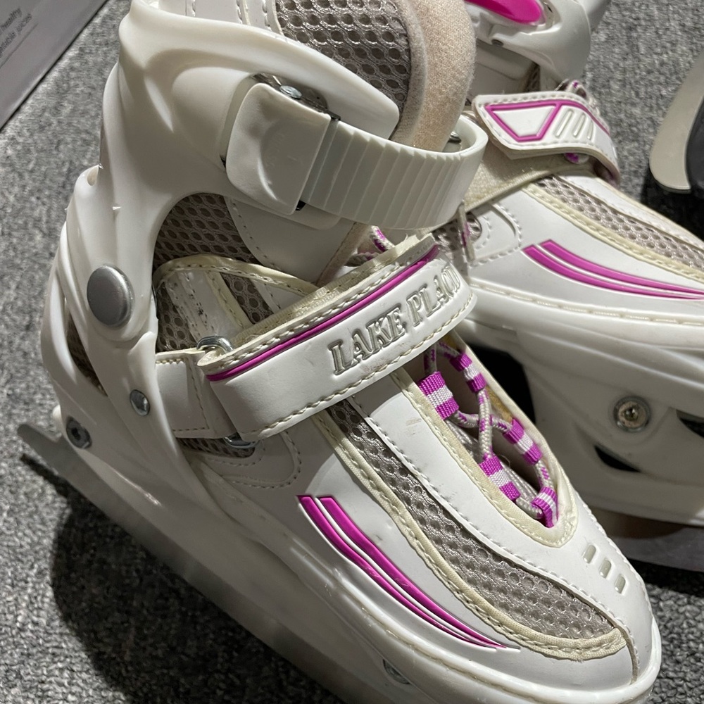 Girls Summit Lake Placid Adjustable Ice Skates Size 1-4